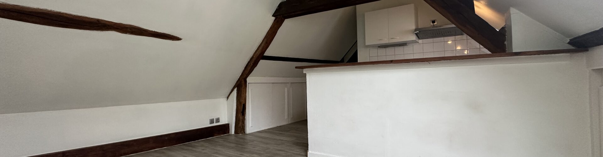 vente appartement type T2 en centre ville - gallardon